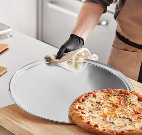 19" WIDE RIM PIZZA TRAY