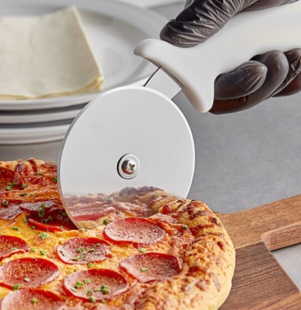 4' Pizza Cutter, White Polypropylene Handle