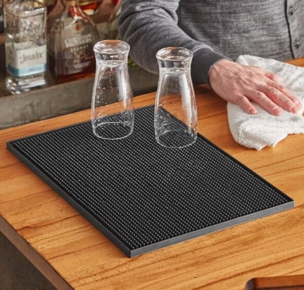PLASTIC BAR SERVICING MAT 12" X 18"